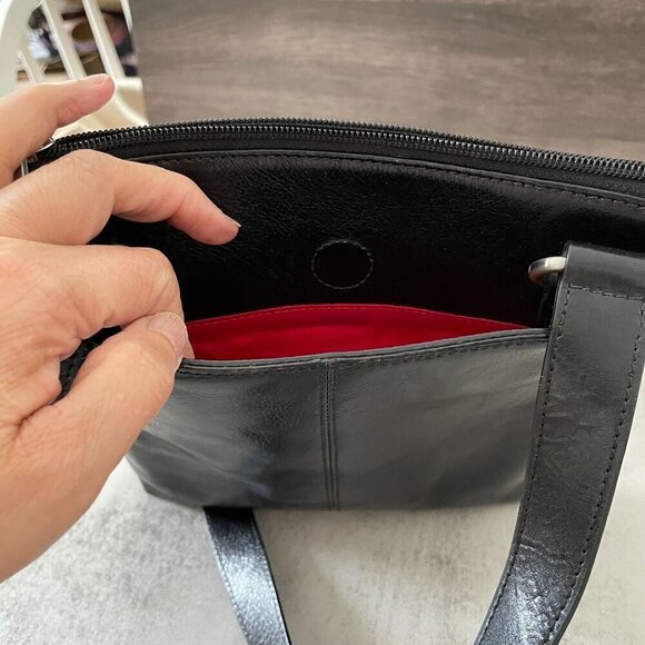 Vintage Hobo International Rectangular Black Leather Zip Crossbody Shoulder Bag - Picture 5 of 12